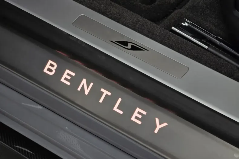 Bentley Flying Spur din 2023 cu 9.000 km - oferta BEN115224 - foto 46