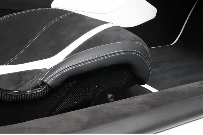 Lamborghini Huracán din 2024 cu 5.700 km - oferta LAM115225 - foto 24