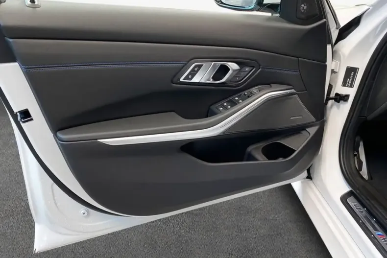 BMW 320 din 2023 cu 50.132 km - oferta BMW115226 - foto 19