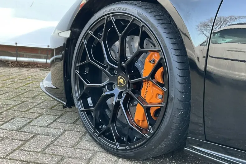 Lamborghini Huracán din 2021 cu 47.926 km - oferta LAM115228 - foto 7