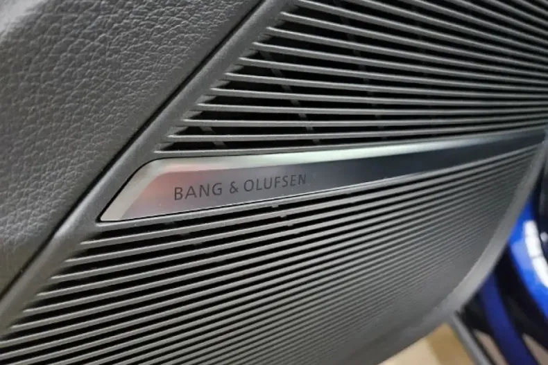 Audi Q8 din 2023 cu 26.500 km - oferta AUD115229 - foto 18