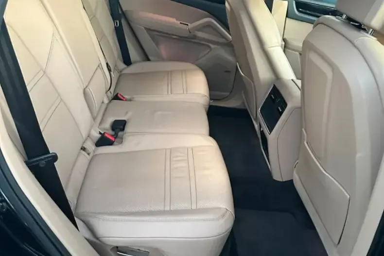 Porsche Cayenne din 2021 cu 49.800 km - oferta POR115230 - foto 8