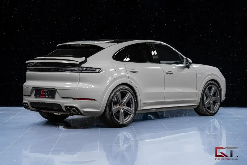 Porsche Cayenne din 2024 cu 5.400 km - oferta POR115231 - foto 3