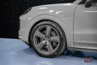 Porsche Cayenne din 2024 cu 5.400 km - oferta POR115231 - foto 6