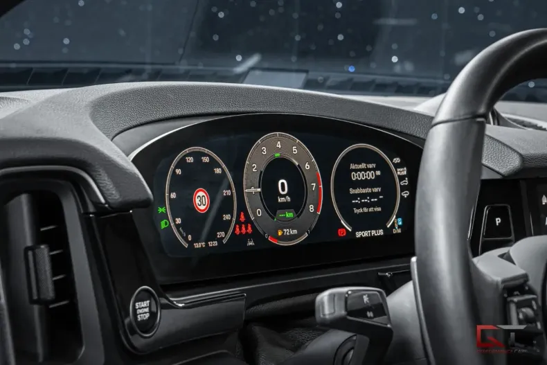 Porsche Cayenne din 2024 cu 5.400 km - oferta POR115231 - foto 12