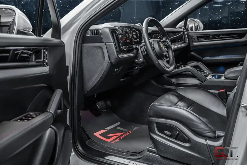 Porsche Cayenne din 2024 cu 5.400 km - oferta POR115231 - foto 13