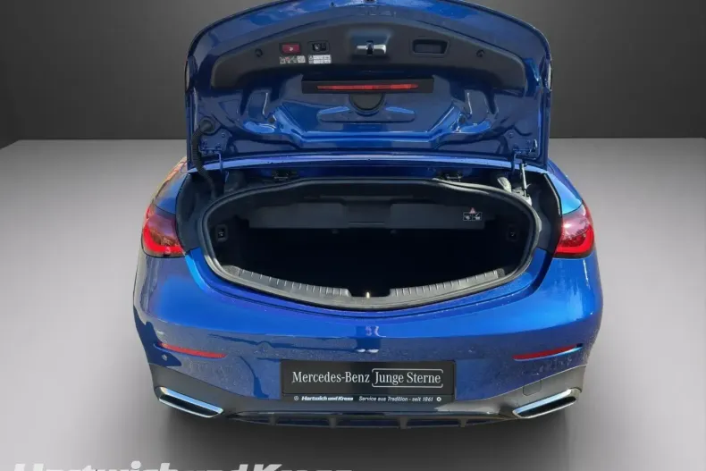 Mercedes-Benz CLE 300 din 2024 cu 7.120 km - oferta MER115233 - foto 9