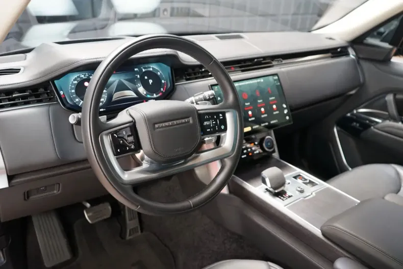 Land Rover Range Rover din 2023 cu 30.121 km - oferta LAN115238 - foto 12