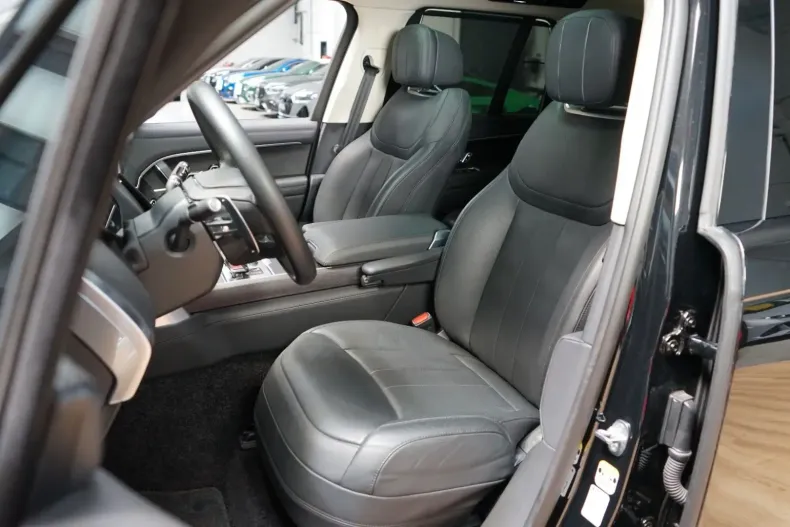 Land Rover Range Rover din 2023 cu 30.121 km - oferta LAN115238 - foto 13