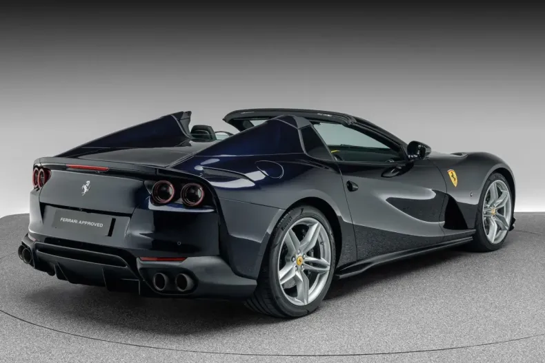 Ferrari 812 din 2021 cu 14.500 km - oferta FER115245 - foto 9