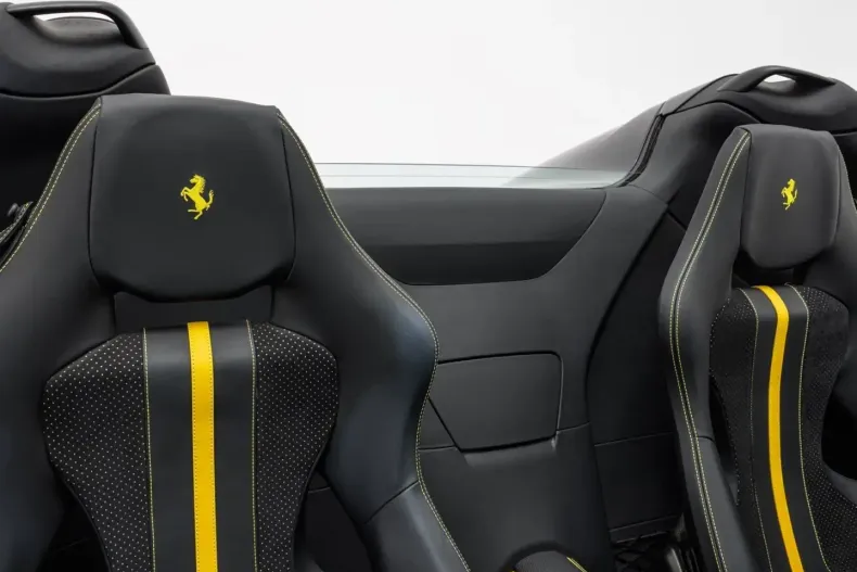 Ferrari 812 din 2021 cu 14.500 km - oferta FER115245 - foto 20