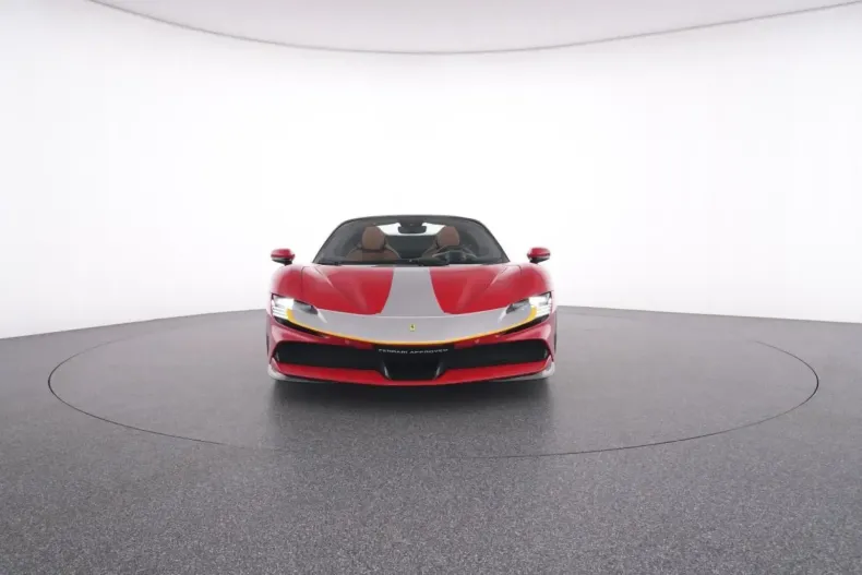 Ferrari SF90 din 2024 cu 1.738 km - oferta FER115247 - foto 2