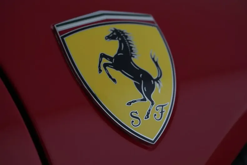 Ferrari SF90 din 2024 cu 1.738 km - oferta FER115247 - foto 27