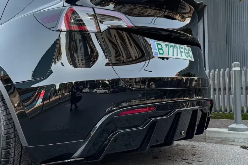 Tesla Model Y din 2022 cu 45.000 km - oferta TES115253 - foto 3