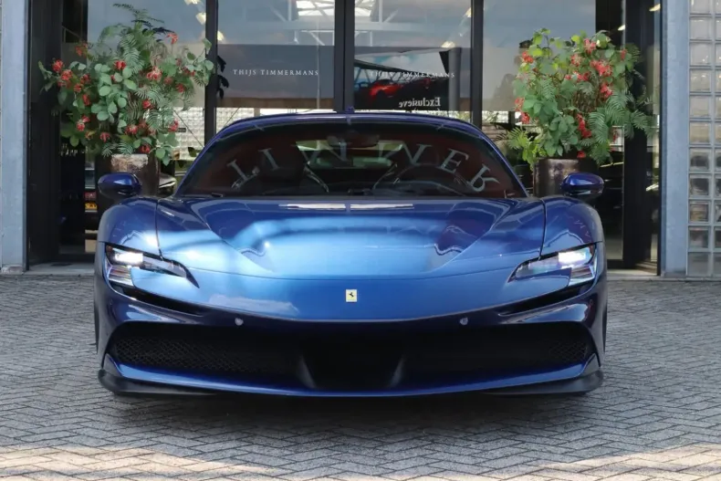 Ferrari SF90 din 2024 cu 11.662 km - oferta FER115255 - foto 2