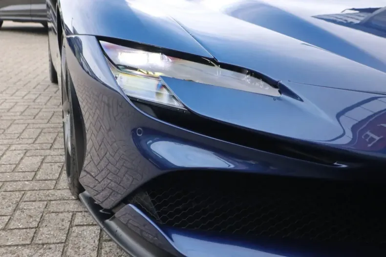 Ferrari SF90 din 2024 cu 11.662 km - oferta FER115255 - foto 12