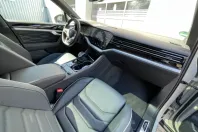 Volkswagen Touareg din 2024 cu 22.000 km - oferta VOL115256 - foto 12