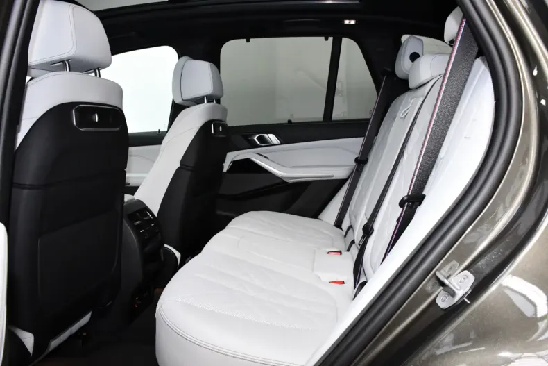 BMW X6 din 2024 cu 8.300 km - oferta BMW115259 - foto 15