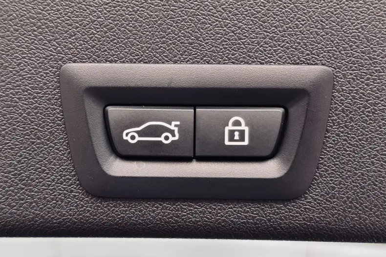 BMW X6 M din 2022 cu 24.300 km - oferta BMW115267 - foto 33