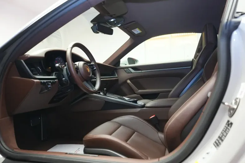 Porsche 992 din 2024 cu 7.900 km - oferta POR115268 - foto 11