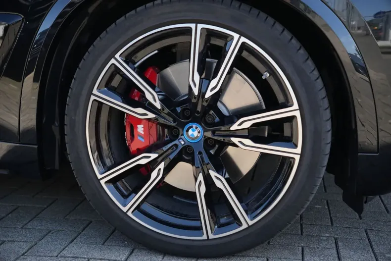 BMW X5 din 2024 cu 6.000 km - oferta BMW115276 - foto 9