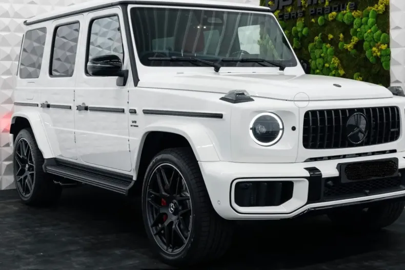 Mercedes-Benz G 63 AMG din 2024 cu 50 km - oferta MER115285 - foto 1
