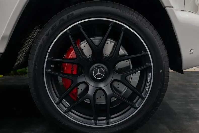 Mercedes-Benz G 63 AMG din 2024 cu 50 km - oferta MER115285 - foto 9