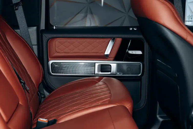 Mercedes-Benz G 63 AMG din 2024 cu 50 km - oferta MER115286 - foto 10