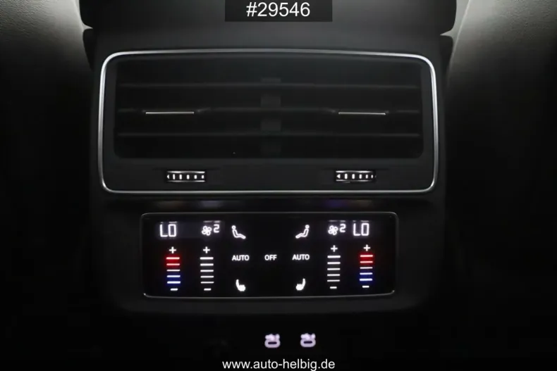 Audi SQ8 din 2021 cu 46.600 km - oferta AUD115288 - foto 13