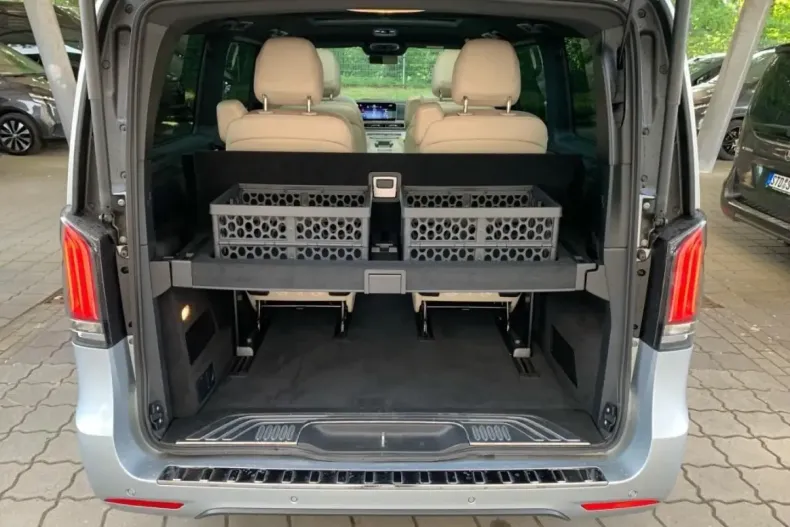 Mercedes-Benz V 300 din 2024 cu 8.300 km - oferta MER115296 - foto 8