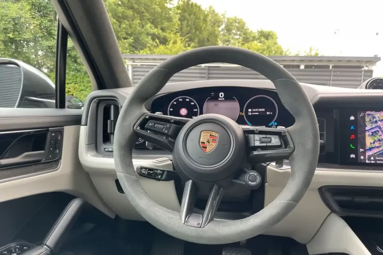 Porsche Cayenne din 2025 cu 10.000 km - oferta POR115326 - foto 6