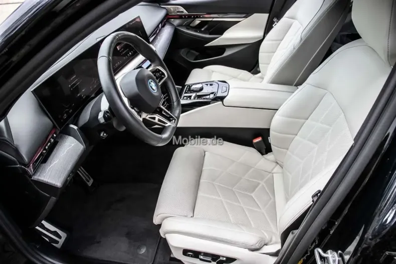 BMW 550 din 2024 cu 59.961 km - oferta BMW115328 - foto 7