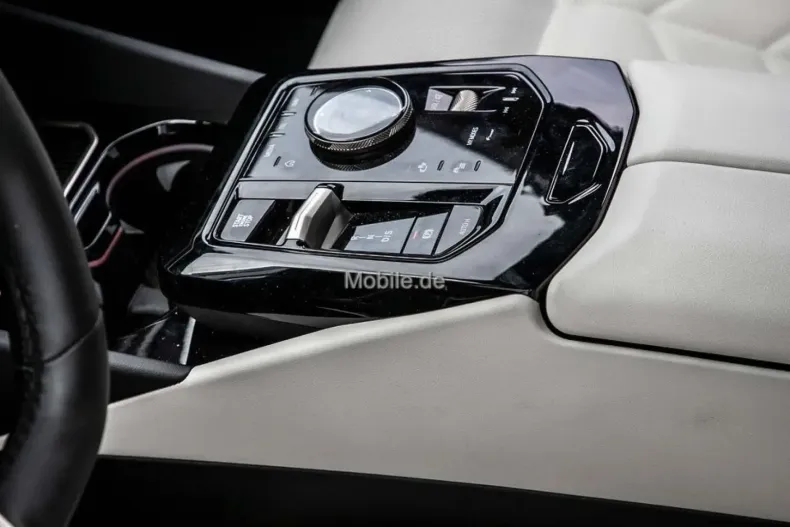 BMW 550 din 2024 cu 59.961 km - oferta BMW115328 - foto 8