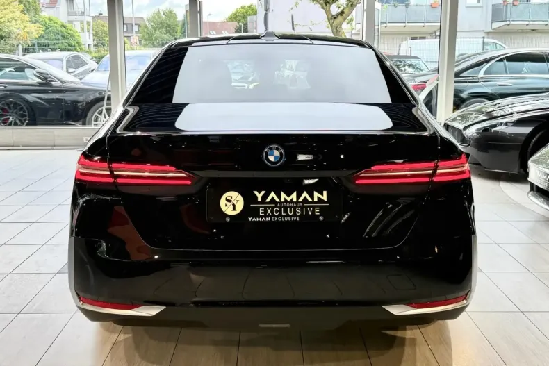 BMW 550 din 2024 cu 23.700 km - oferta BMW115330 - foto 6