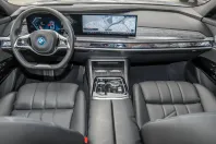 BMW 750 din 2024 cu 49.825 km - oferta BMW115331 - foto 13