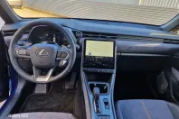 Lexus LBX din 2024 cu 3.022 km - oferta LEX115337 - foto 9