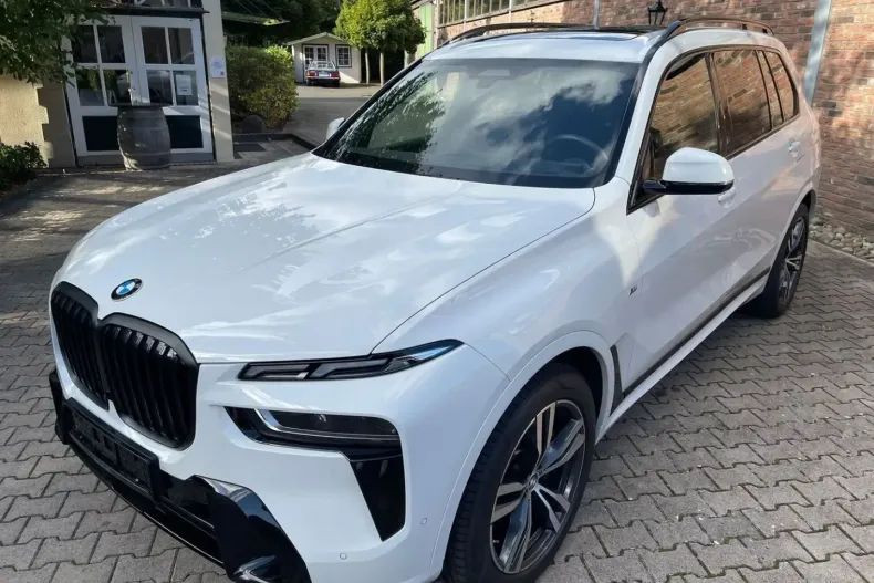 BMW X7 din 2024 cu 26.379 km - oferta BMW115338 - foto 3