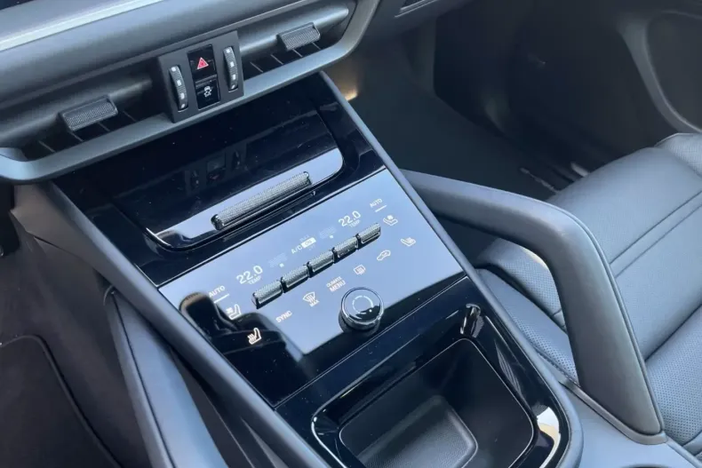 Porsche Cayenne din 2025 cu 9.990 km - oferta POR115341 - foto 9