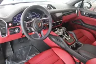 Porsche Cayenne din 2025 cu 25 km - oferta POR115342 - foto 6