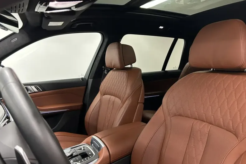 BMW X7 din 2024 cu 21.896 km - oferta BMW115345 - foto 2