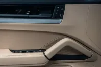 Porsche Cayenne din 2025 cu 9.900 km - oferta POR115347 - foto 10