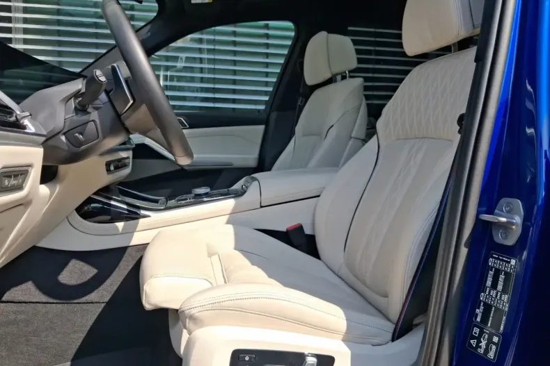 BMW X7 M60 din 2024 cu 15.900 km - oferta BMW115348 - foto 6