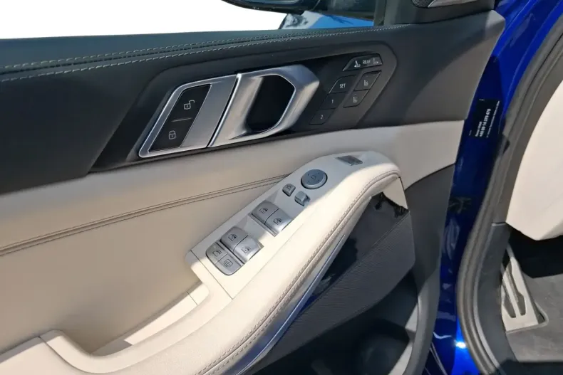 BMW X7 M60 din 2024 cu 15.900 km - oferta BMW115348 - foto 13