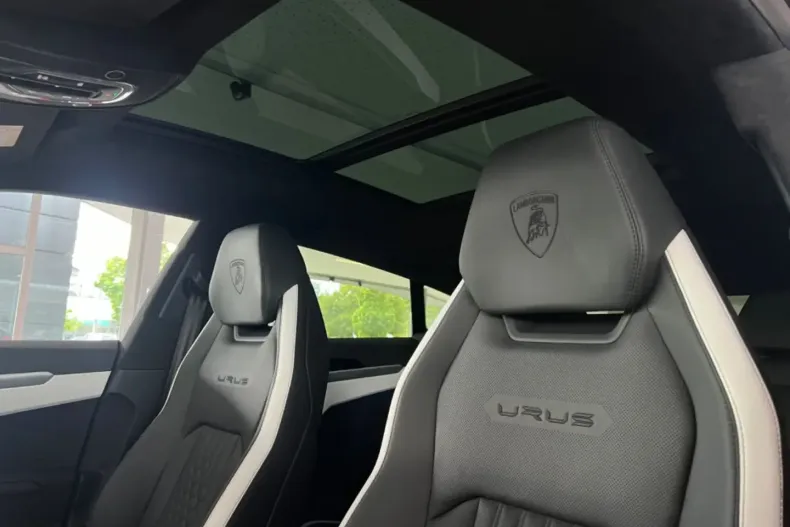 Lamborghini Urus din 2023 cu 25.909 km - oferta LAM115353 - foto 15