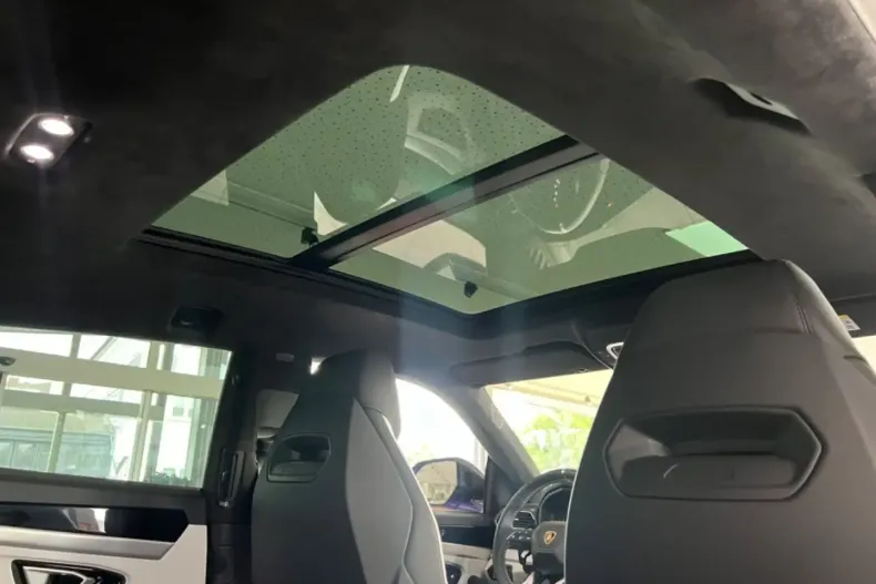 Lamborghini Urus din 2023 cu 25.909 km - oferta LAM115353 - foto 27