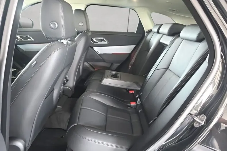 Land Rover Range Rover Velar din 2024 cu 1.017 km - oferta LAN115362 - foto 13