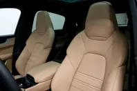 Porsche Cayenne din 2025 cu 174 km - oferta POR115366 - foto 7