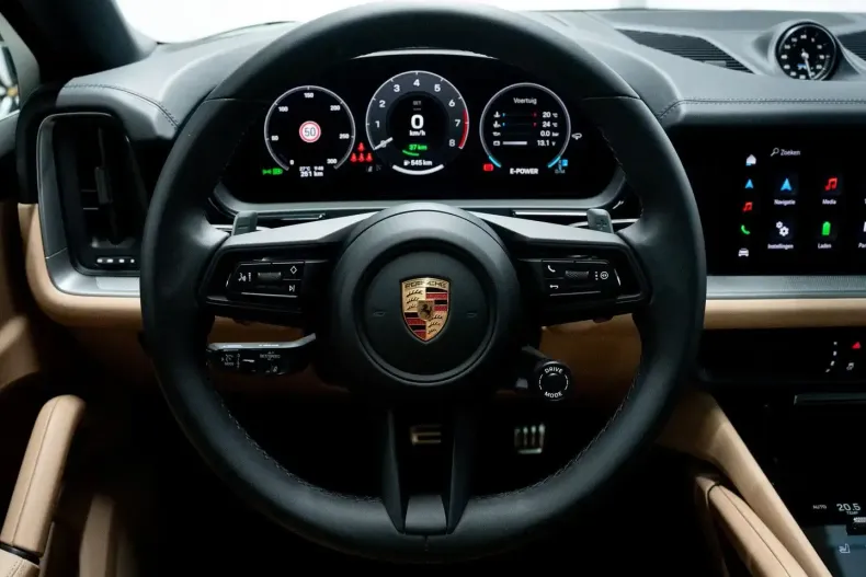 Porsche Cayenne din 2025 cu 174 km - oferta POR115366 - foto 8