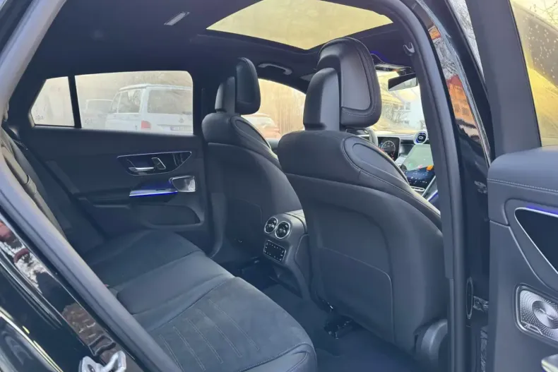 Mercedes-Benz GLC 220 din 2025 cu 50 km - oferta MER115368 - foto 12