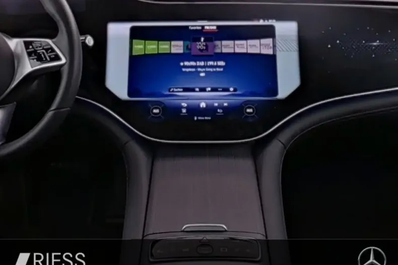 Mercedes-Benz EQE din 2024 cu 14.318 km - oferta MER115371 - foto 9